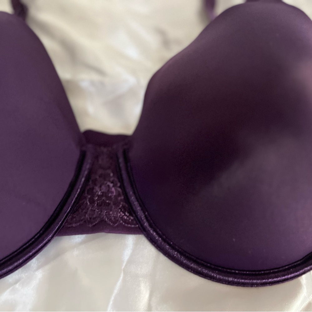 Vanity Fair Underwire Bra 38D - Picture 2 of 7
